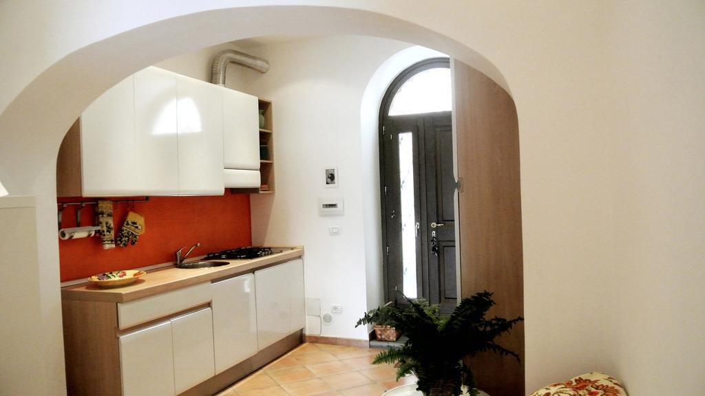 Apartment กัสเตลกันดอลโฟ ภายนอก รูปภาพ